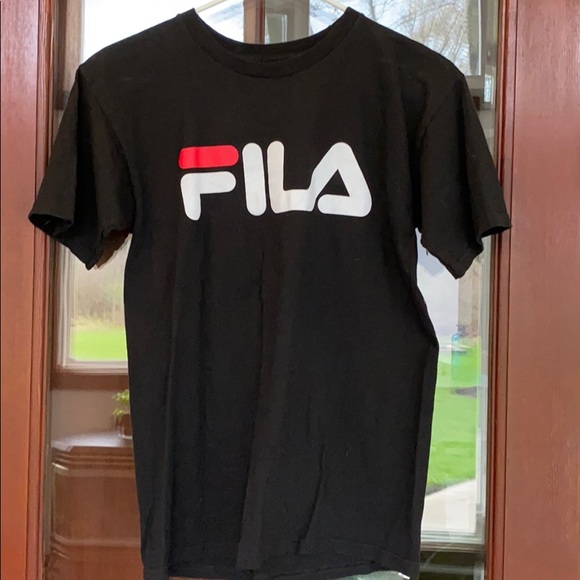 Fila black T-shirt - Picture 1 of 2